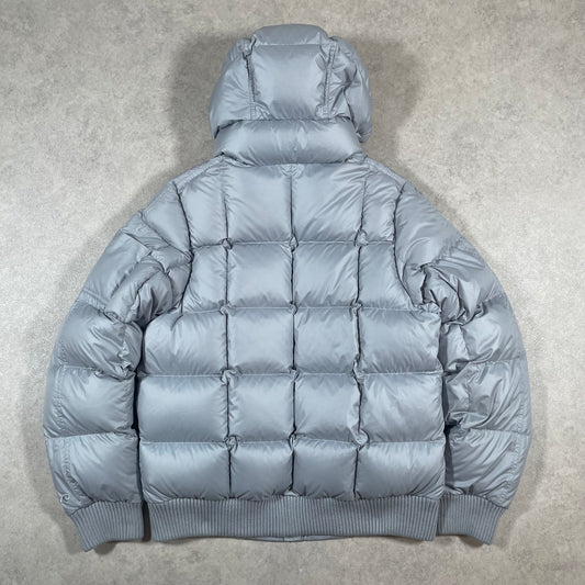 Nike 2000s Square-Stitch 550 down-filled puffer jacket “Light Grey” (S)