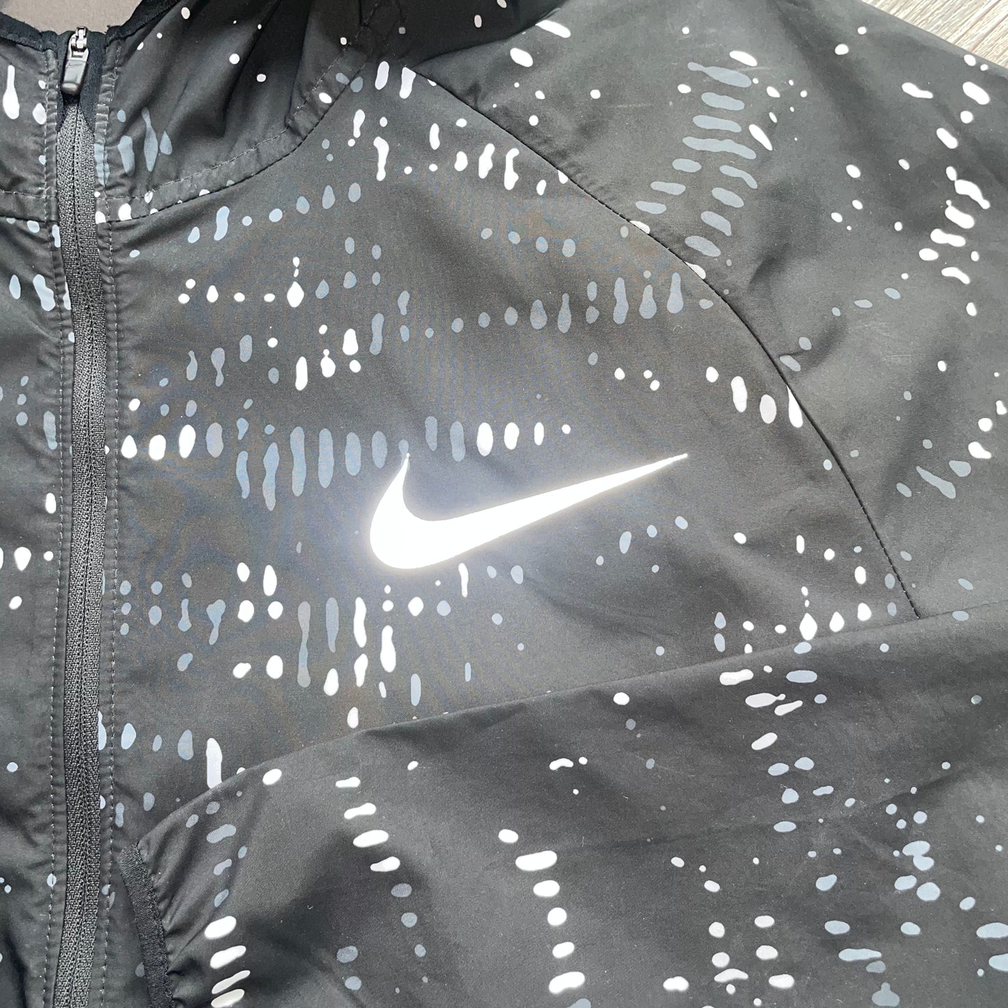 Nike Windrunner “Digital Storm” (XL)