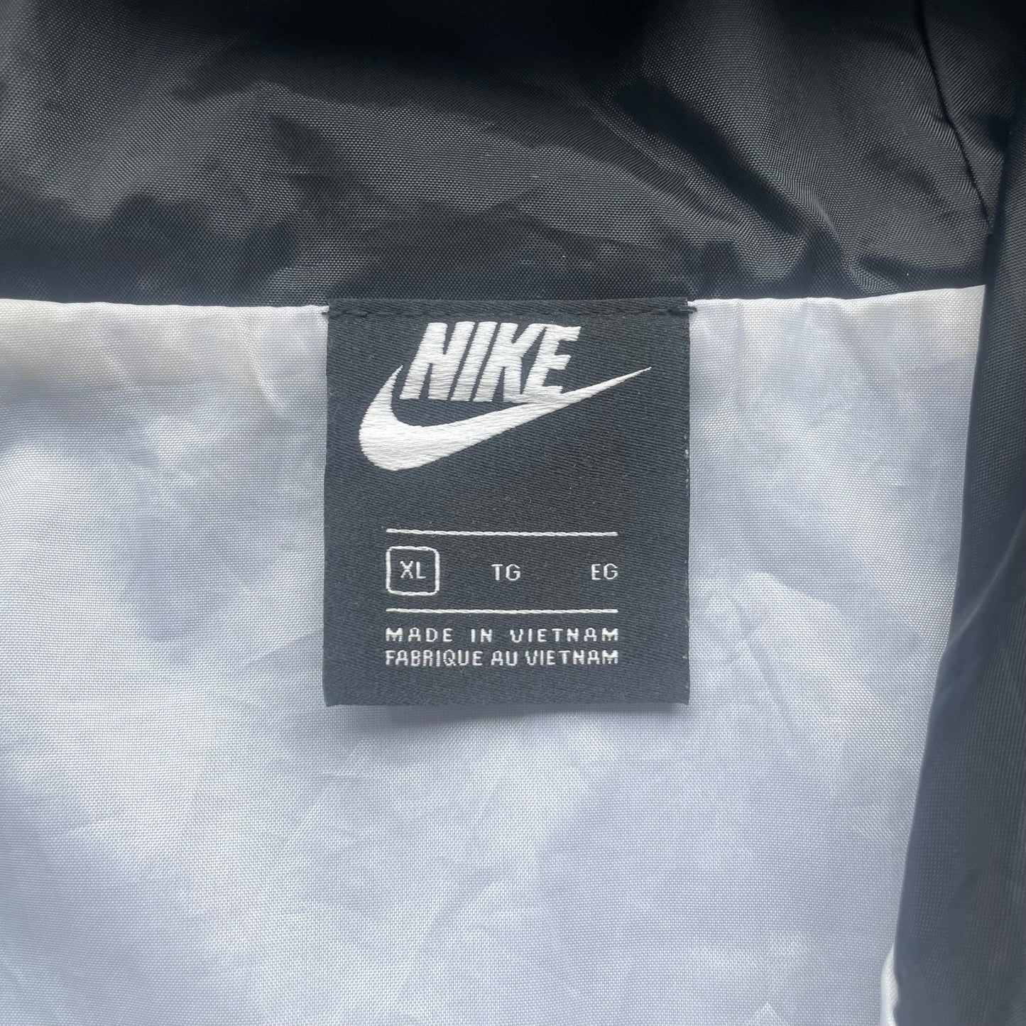 Nike “Dave” Windrunner (XL)