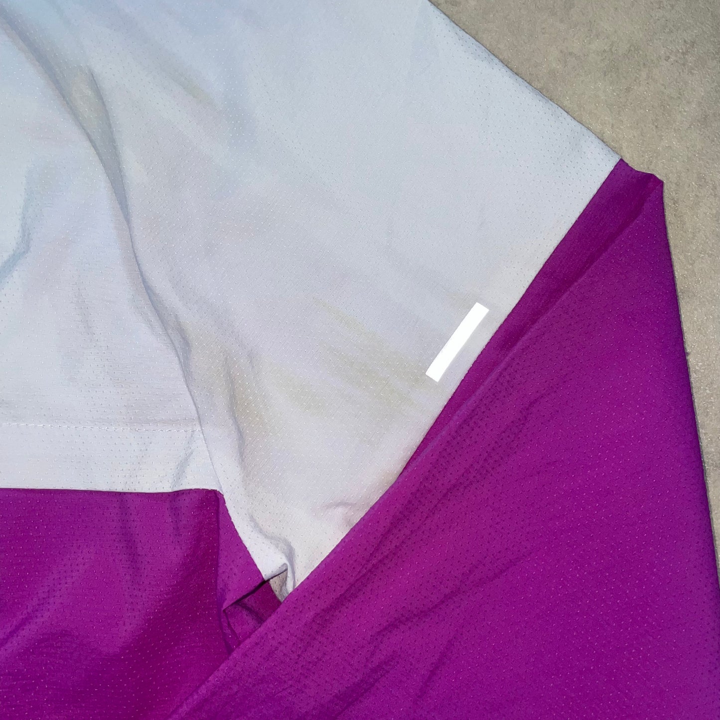 Nike Packable Windrunner “Grape Purple” (S)
