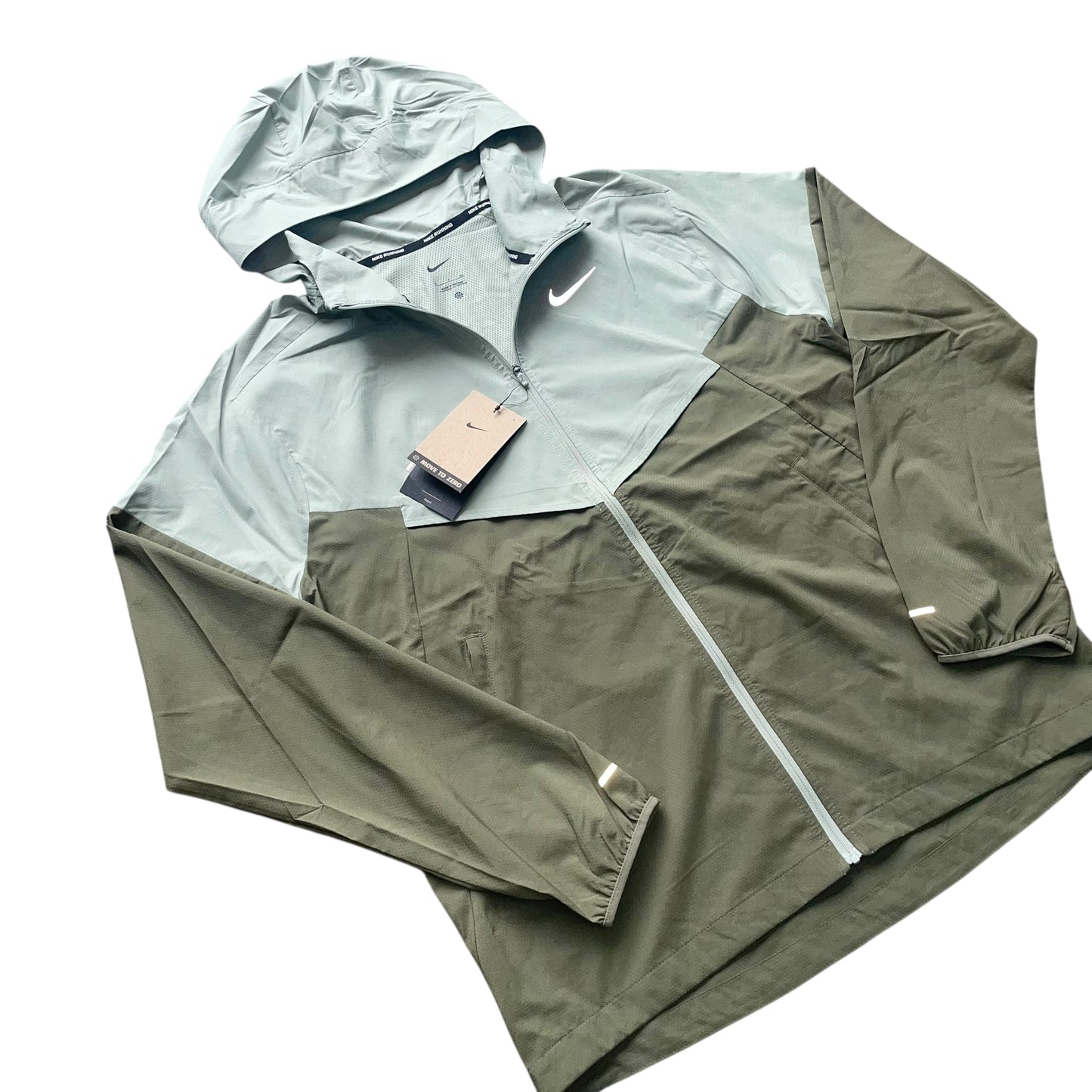 Nike Packable Windrunner “Jade Green” (S)