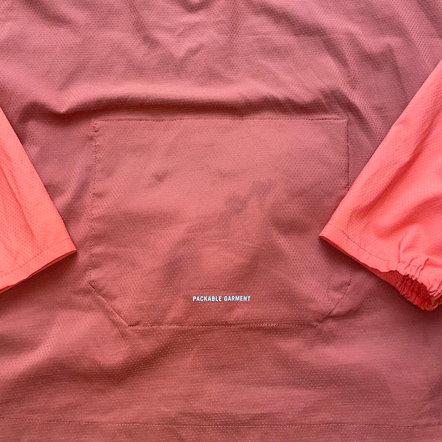 Nike Packable Windrunner “Habanero Red” (S)