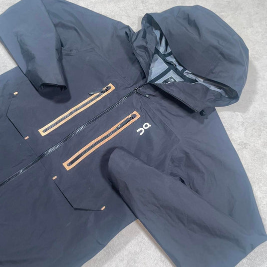 On Running Storm Jacket “Black” (L)