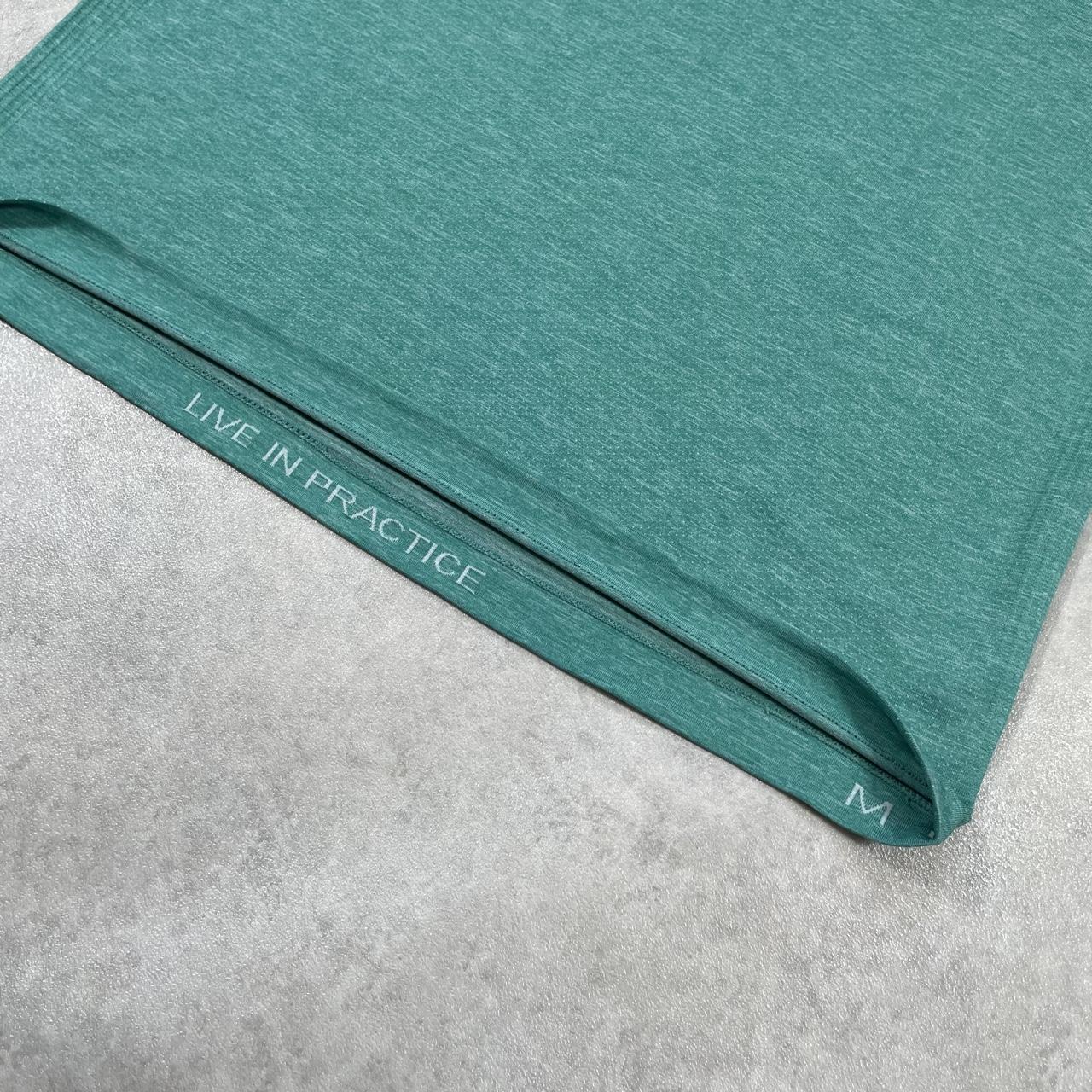 Lululemon Metal vent tech top “Turquoise” (M)