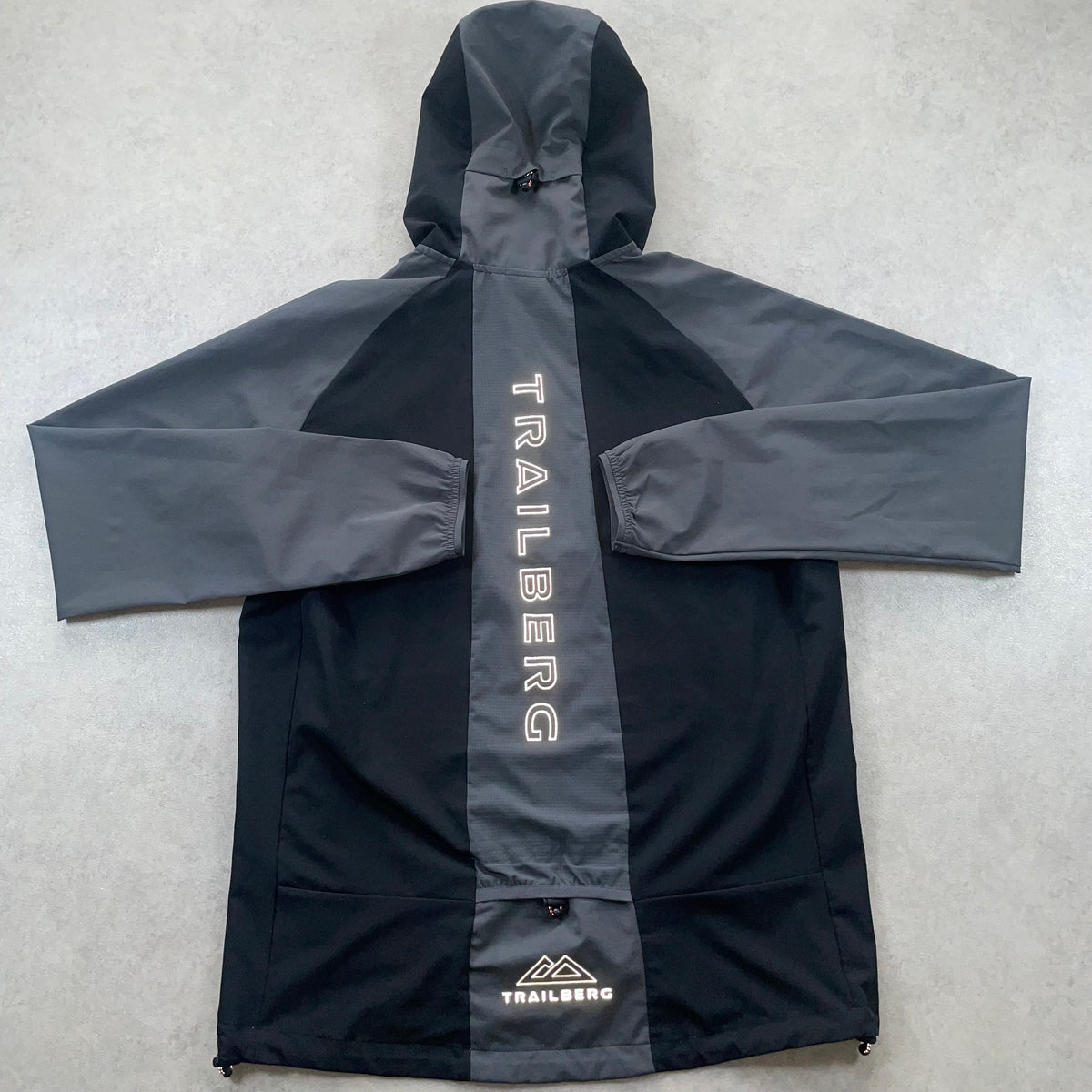 Trailberg Windbreaker Set “Black,Grey” (L)