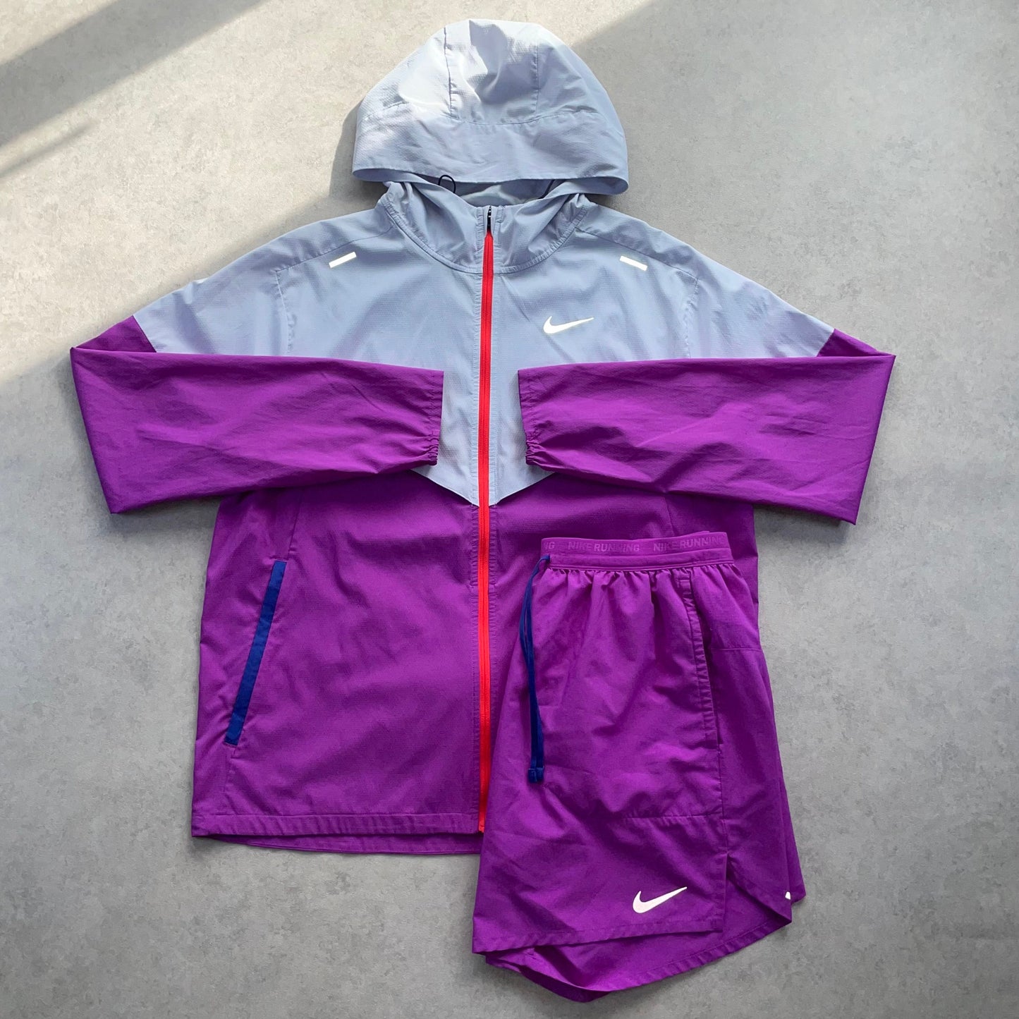 Nike Packable Windrunner Set “Grape Purple” (M/L)