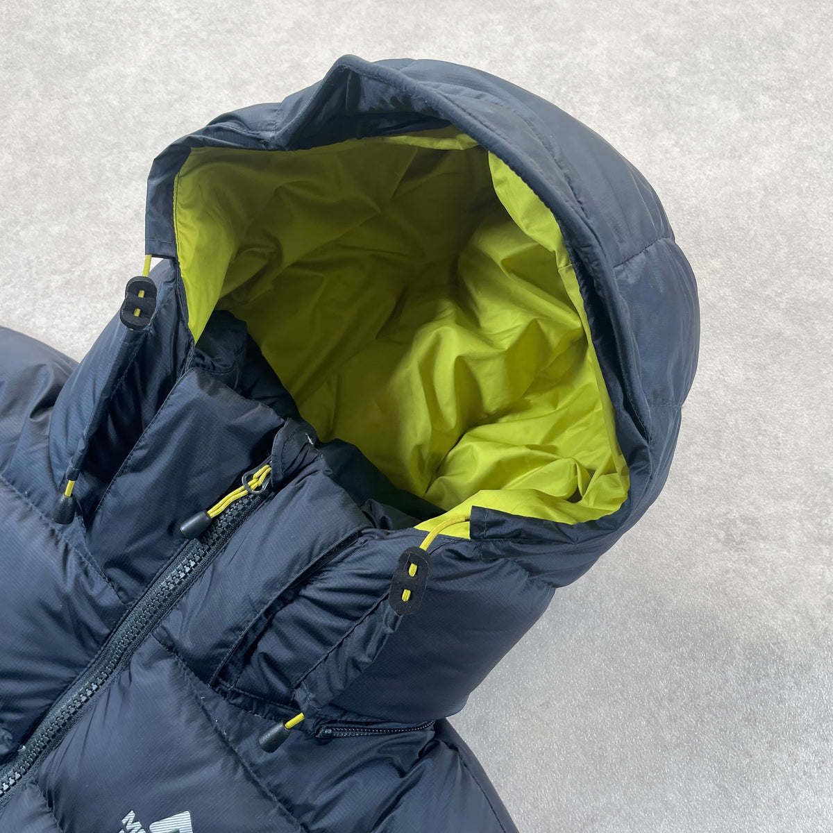 Mountain Equipment Puffer Jacket “Navy” (Size Large)
