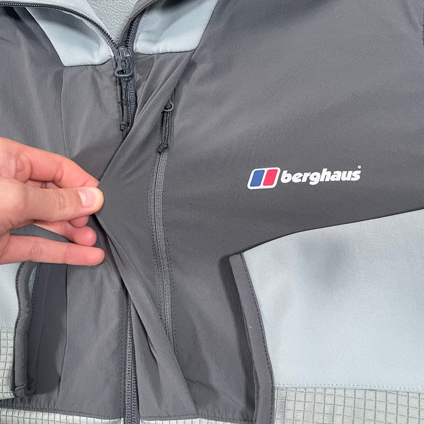Berghaus Sidley Hooded Fleece Jacket “Light Grey” (M)