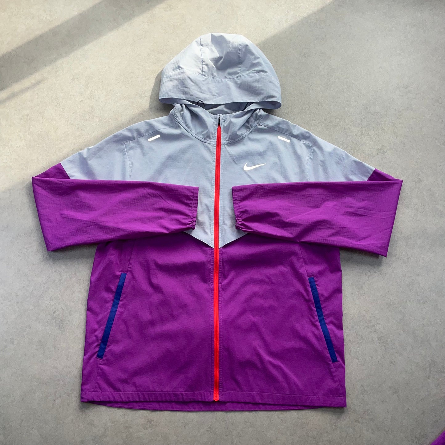 Nike Packable Windrunner Set “Grape Purple” (M/L)