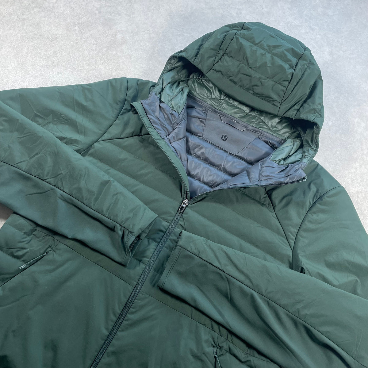 Lululemon Down For It All Hybrid Jacket “Dark Olive” (Men’s Size Large)