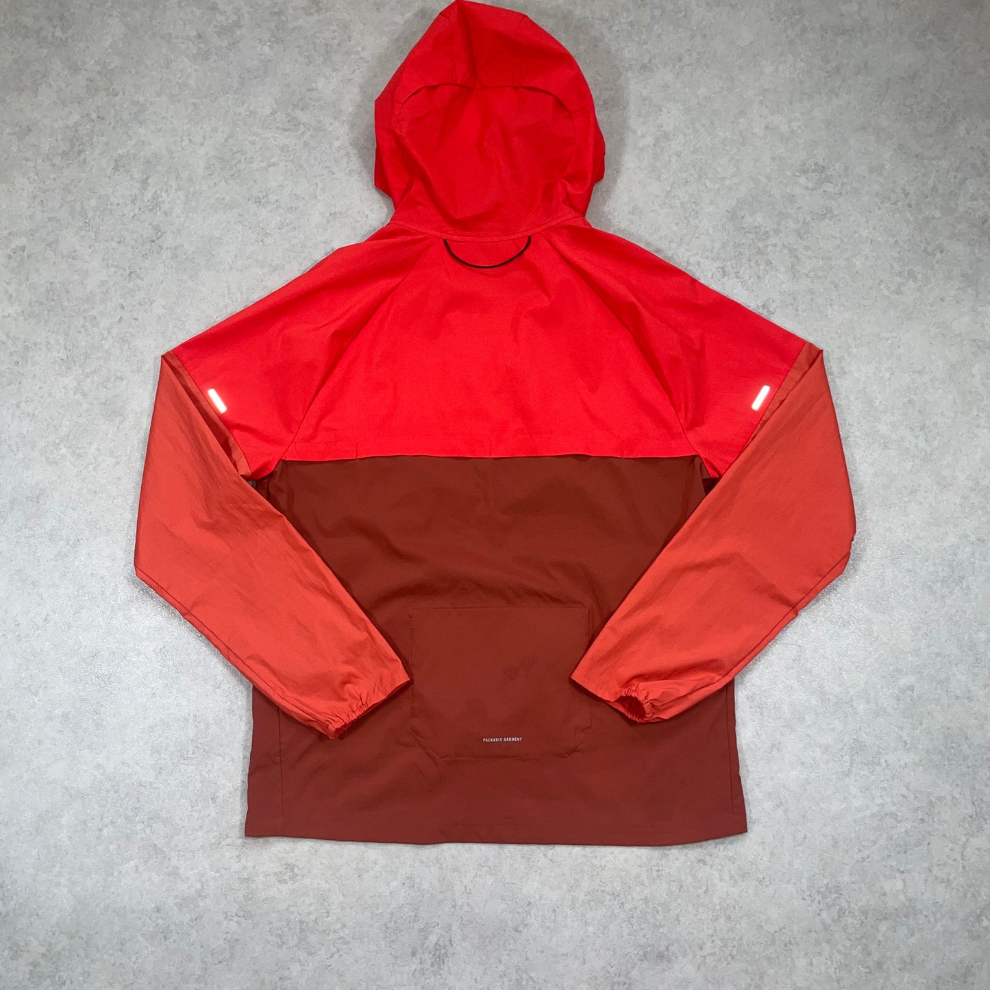 Nike Packable Windrunner “Habanero Red” (S)