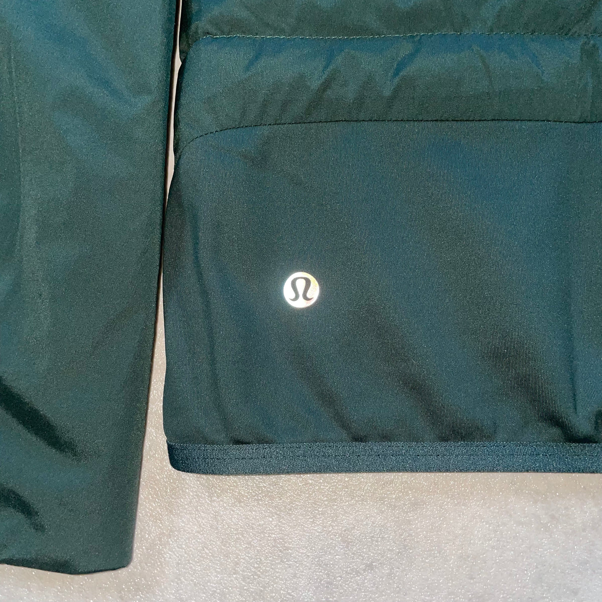 Lululemon Down For It All Hybrid Jacket “Dark Olive” (Men’s Size Large)