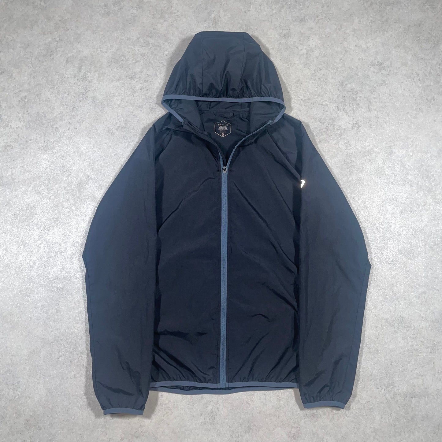 ASICS Packable Windrunner “Black” (M)