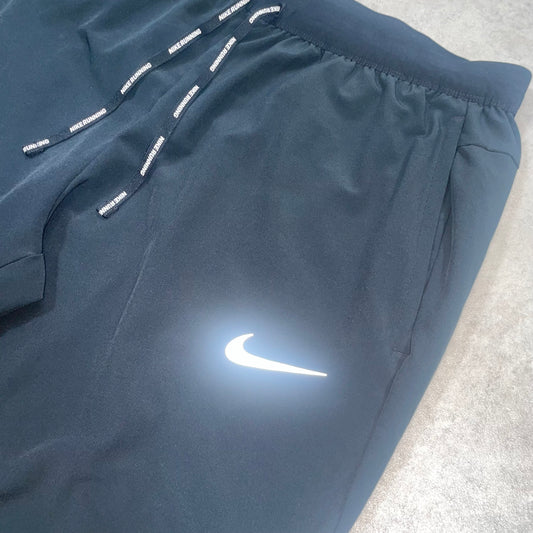 Nike Phenom Elite Knit Joggers (L)