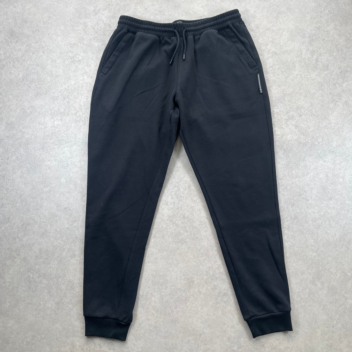 Yelir World Tracksuit Blackout Y “black” (Size Large)