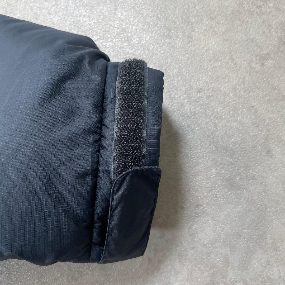 Mountain Equipment Puffer Jacket “Navy” (Size Large)