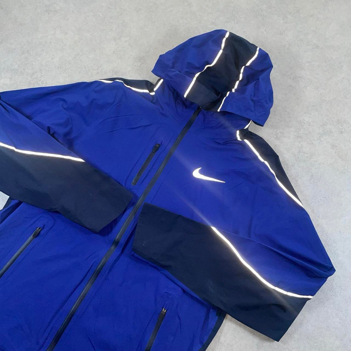 Nike StormFit Hyper Shield Jacket “Blue,Navy” (S)