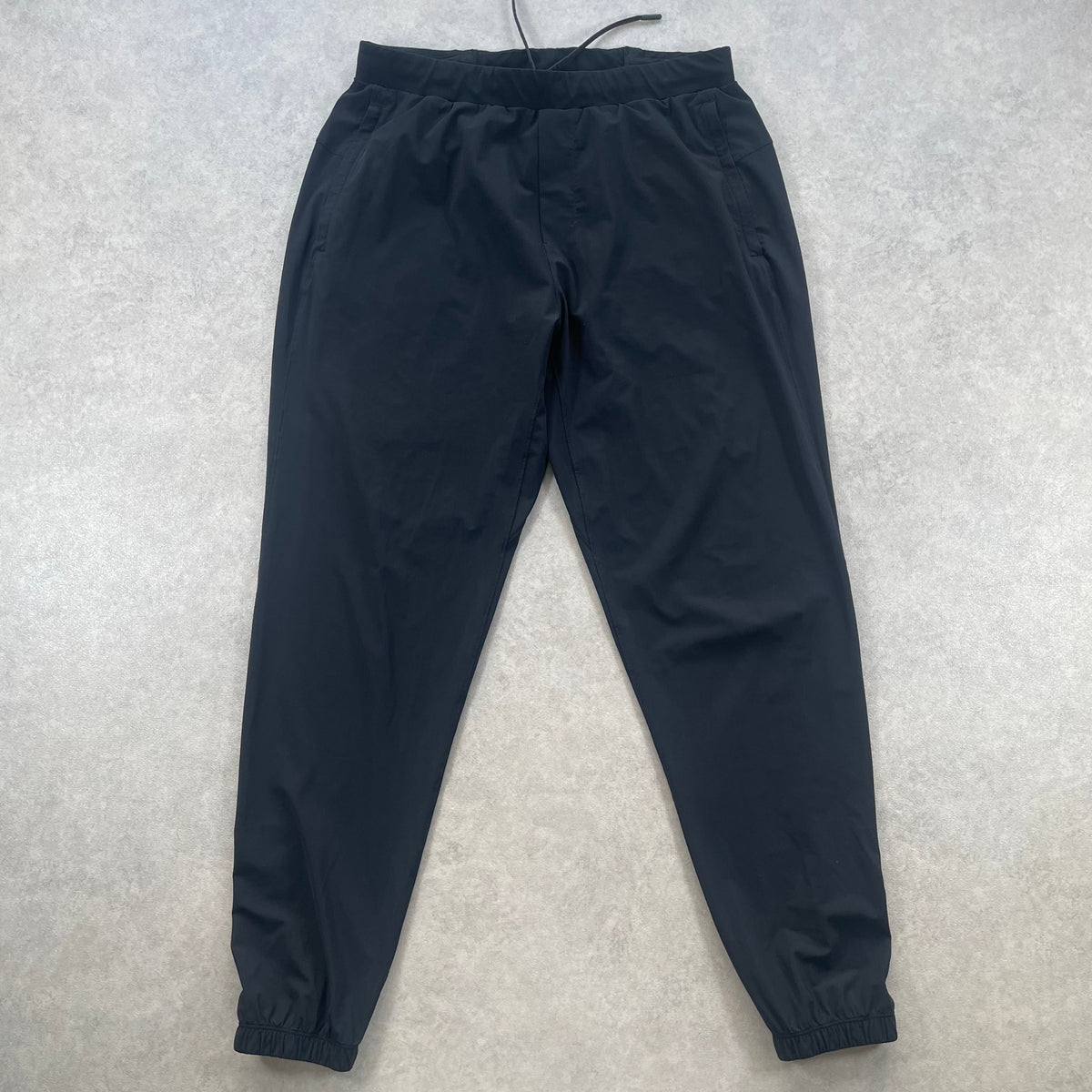 Lululemon Pace Breaker WIndbreaker and Surge Joggers Set "Khaki,Black" (SIze Medium Mens)