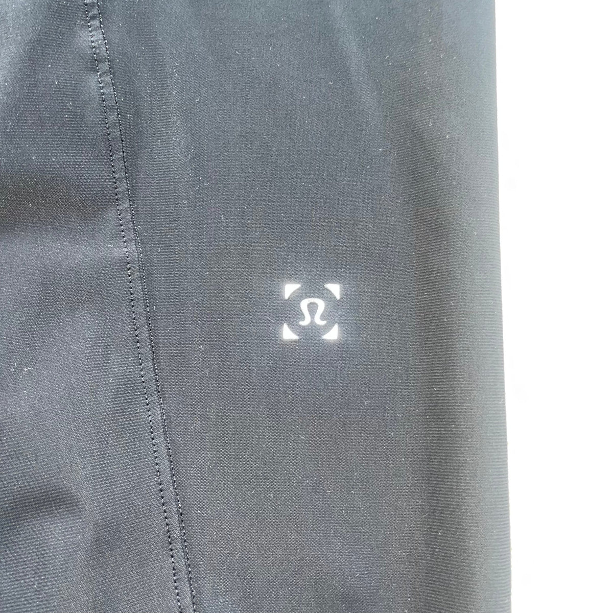Lululemon Pace Breaker WIndbreaker and Surge Joggers Set "Khaki,Black" (SIze Medium Mens)