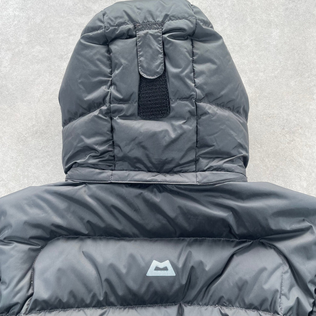 Mountain Equipment LightLine Puffer Jacket "Black" (Mens size small)