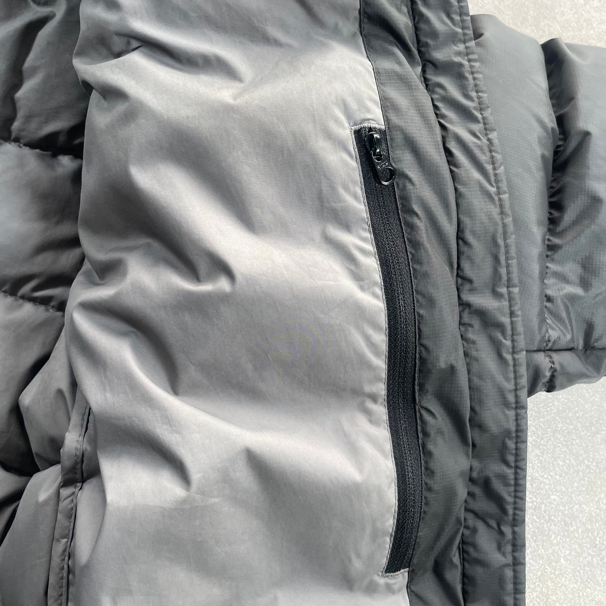 Mountain Equipment LightLine Puffer Jacket "Black" (Mens size small)