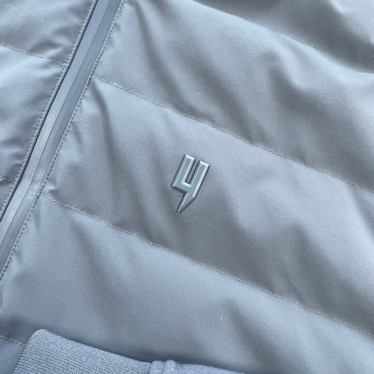 Yelir World Hybrid Puffer Jacket "Grey" (Size Small Mens)
