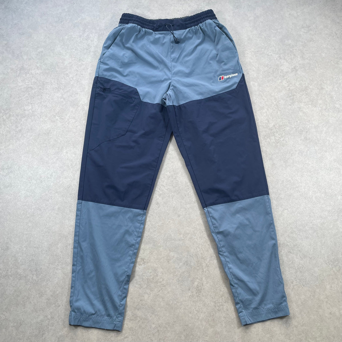 Berghaus Theran Windbreaker Bottoms Set "Baby Blue, Obsidian" (Mens Size Medium)