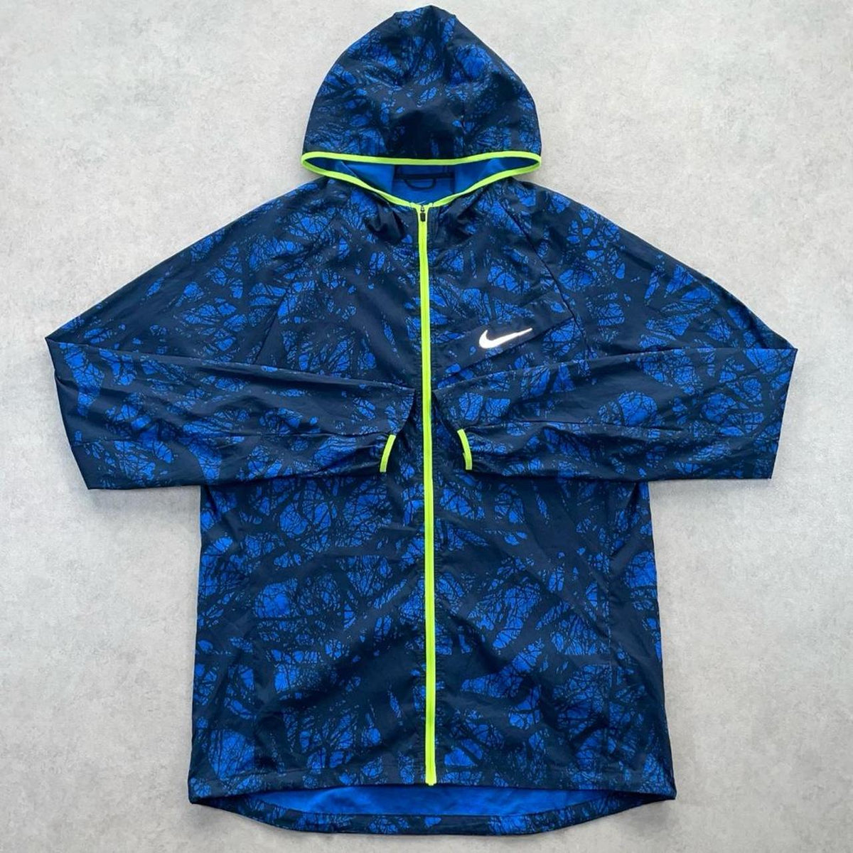 Nike Enchanted Forest Windbreaker “Blue Neon” (M)