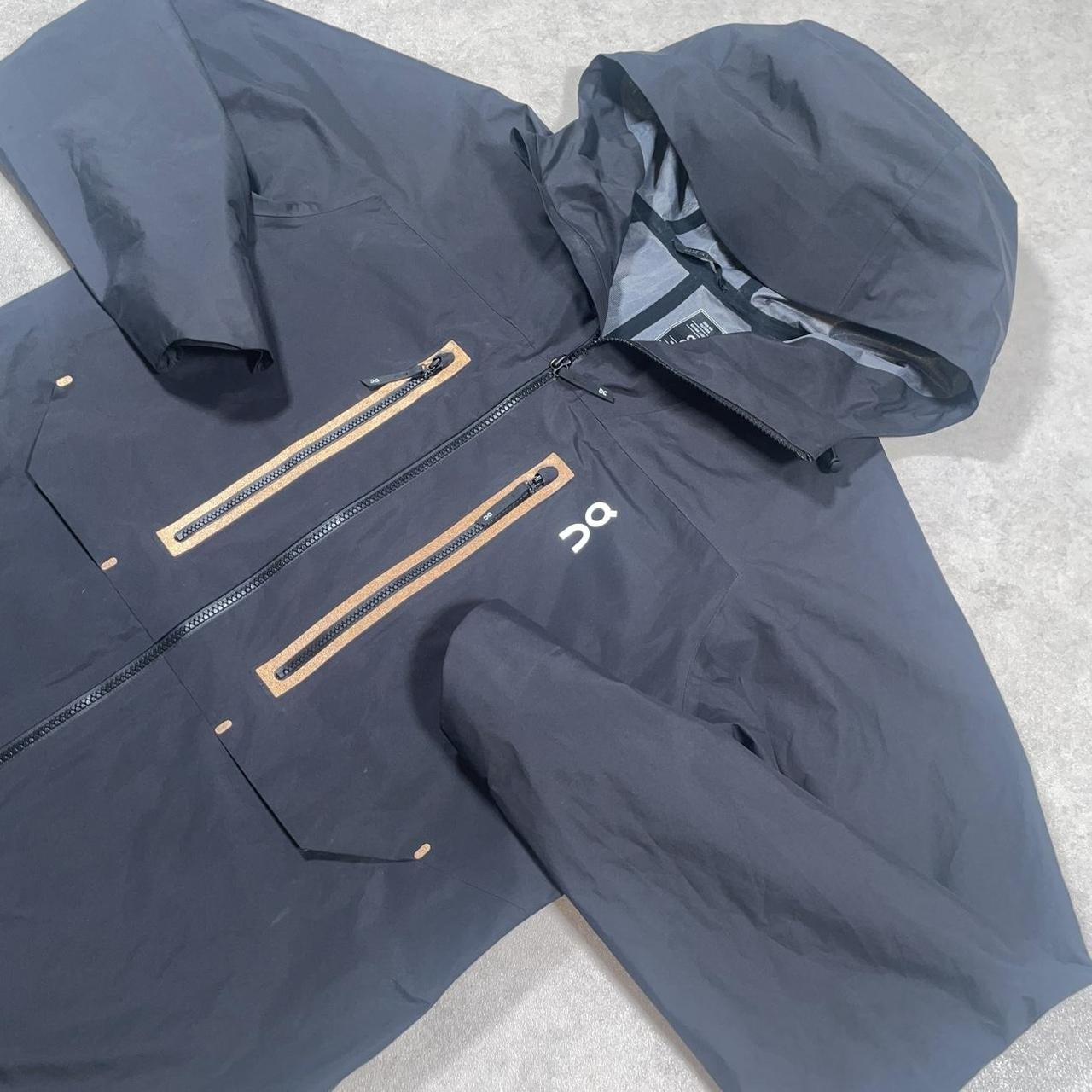 On Running Storm Jacket “Black” (L)