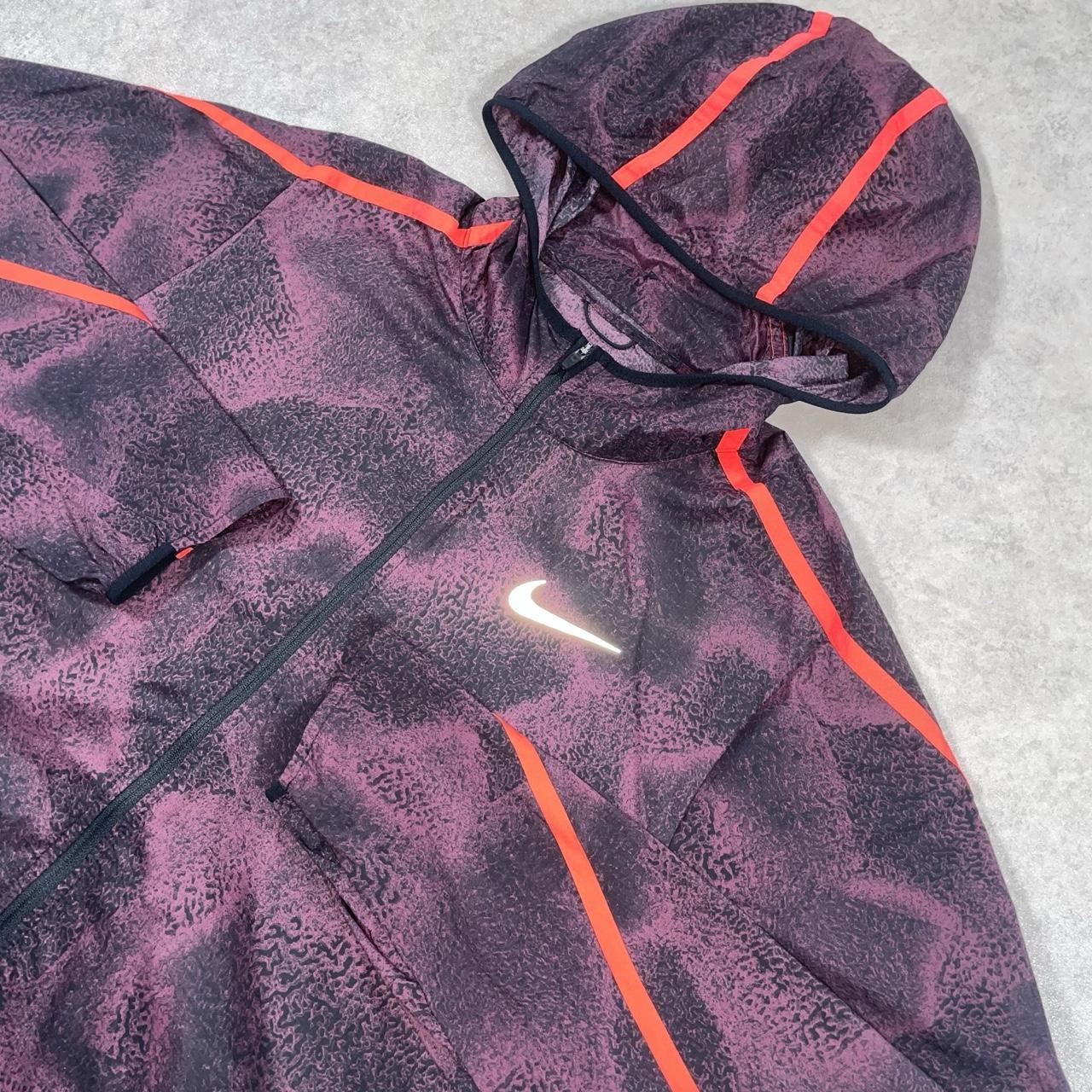Nike impossibly light Snakeskin Windrunner “Crimson Bolt” (S)
