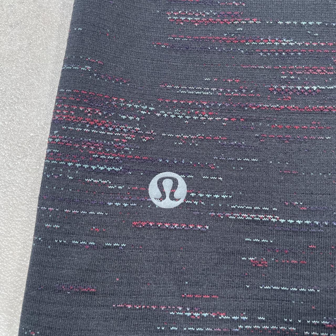 Lululemon metal vent tech top “Chroma Black” (XL)