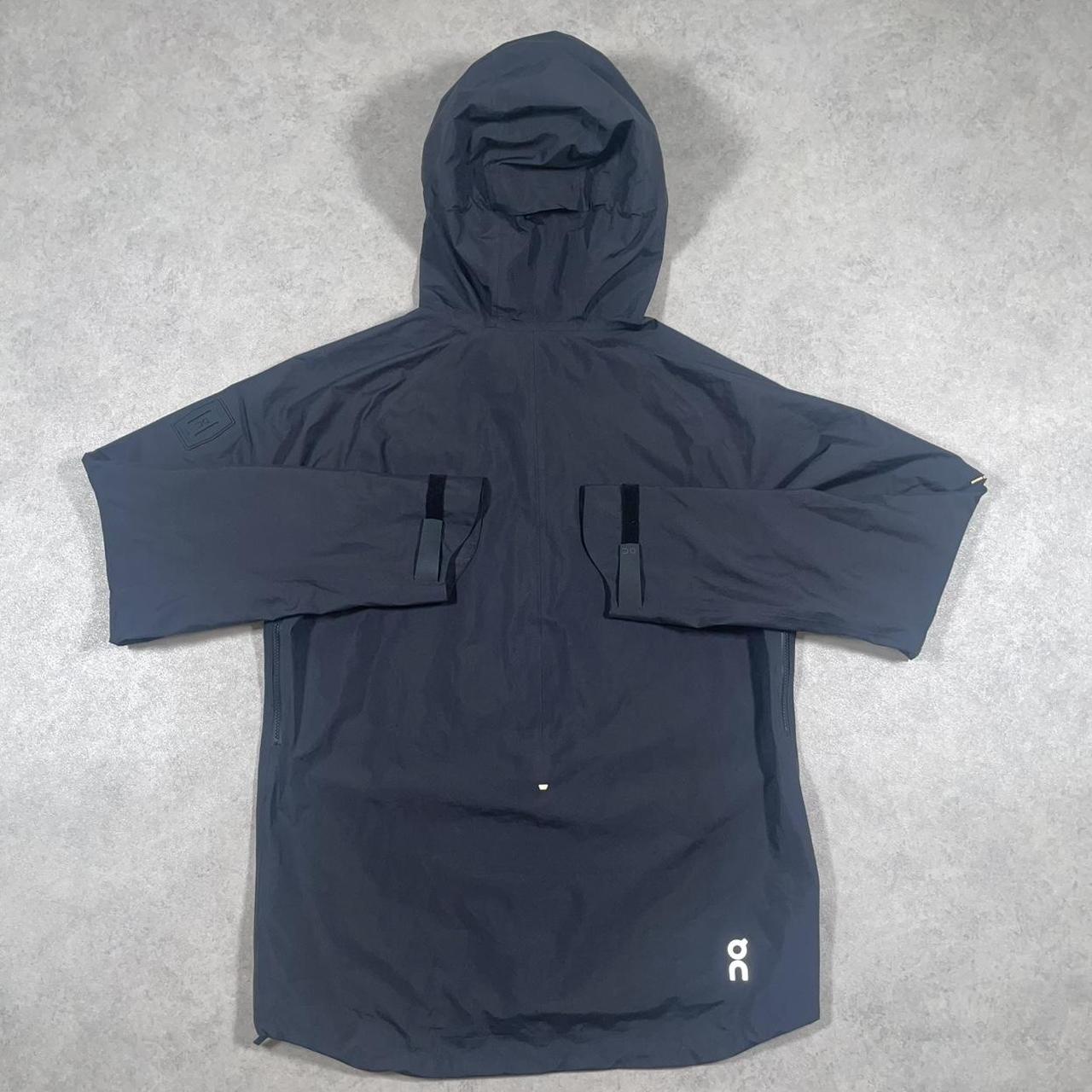 On Running Storm Jacket “Black” (L)