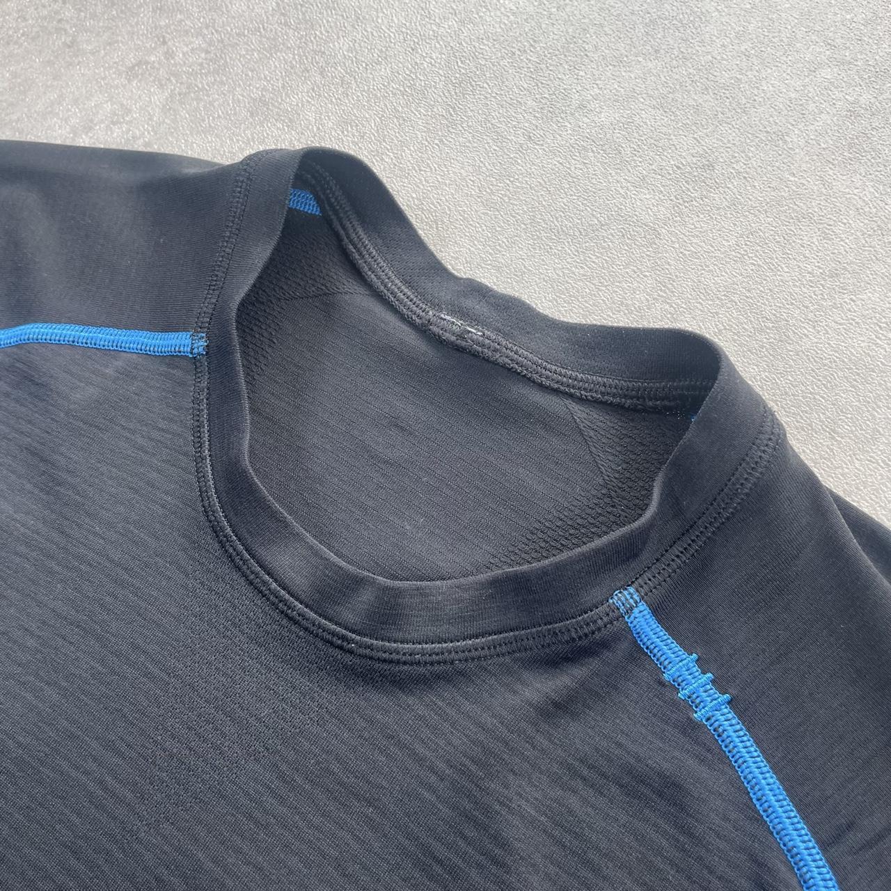 Lululemon metal vent tech top “Black,blue” (S)