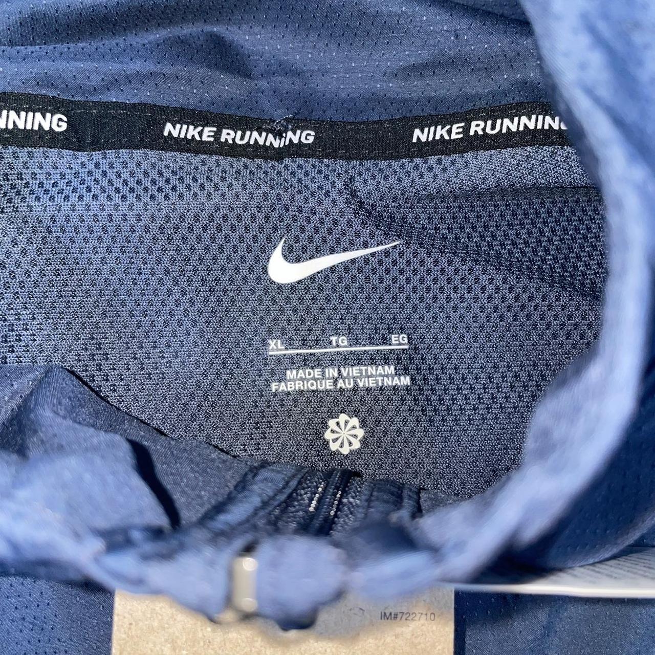 Nike Packable Windrunner “Thunder Blue” (XL)