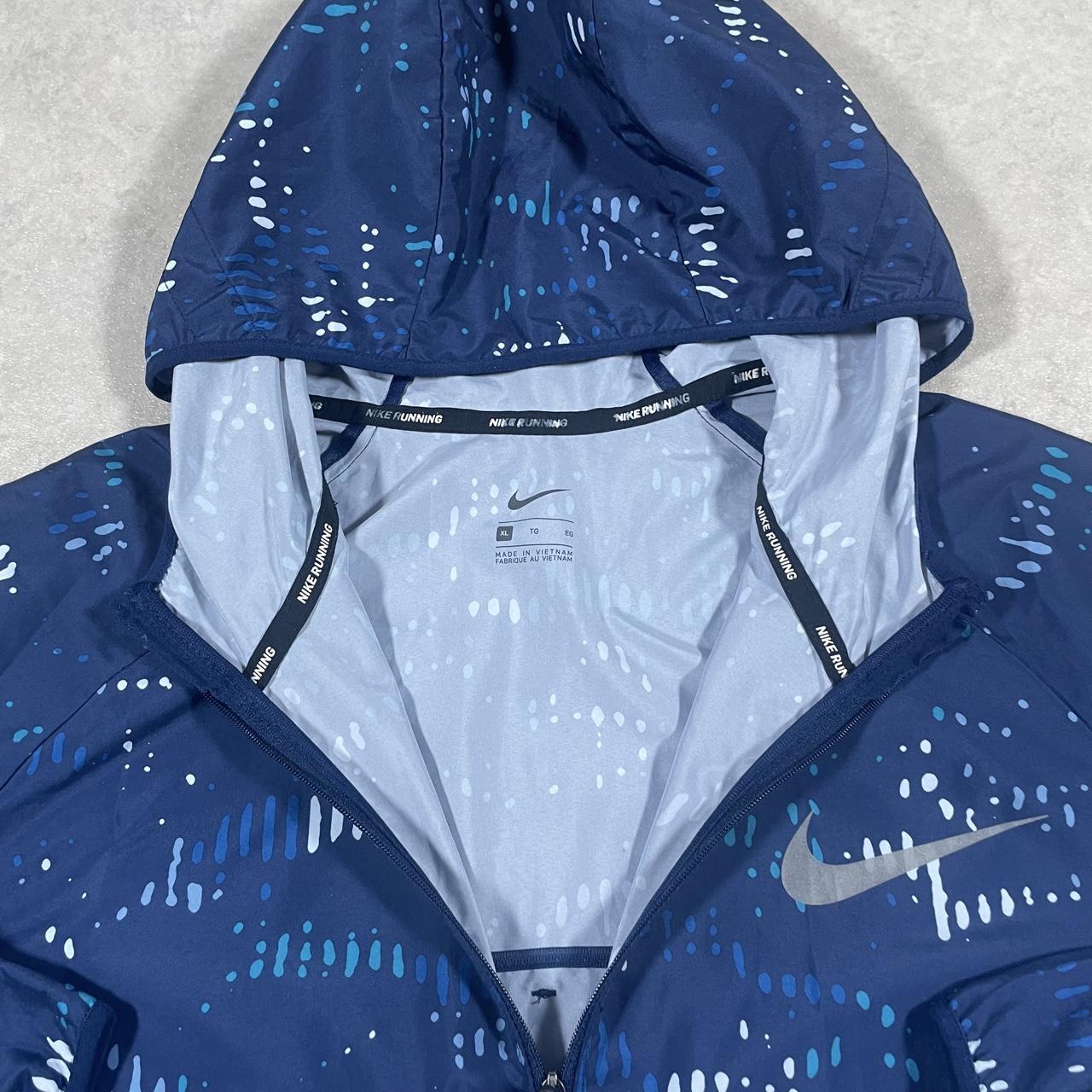 Nike Windrunner “Digital Storm” (XL)