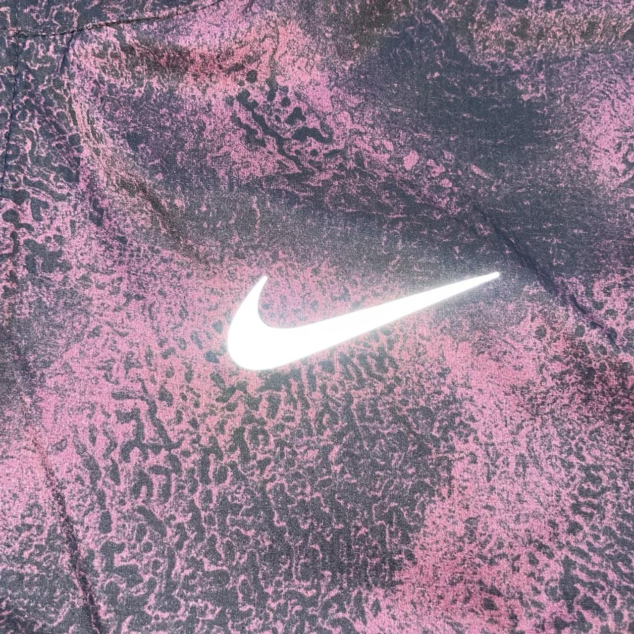 Nike impossibly light Snakeskin Windrunner “Crimson Bolt” (S)