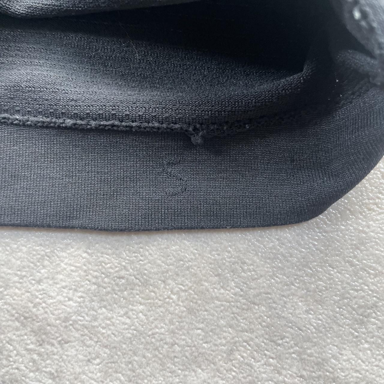 Lululemon metal vent tech top “Black,blue” (S)